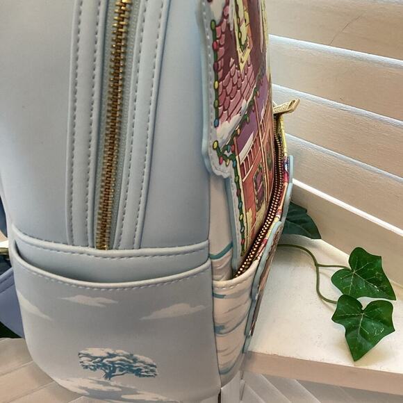 DISNEY PIXAR "UP" CHRISTMAS LIGHT UP HOLIDAY HOUSE BACK PACK - Picture 5 of 7